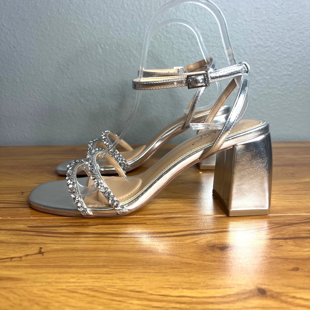 Jewel Badgley Mischka Heel Sandals Sz 7 Silver Rhinestone Wedding Formal NEW